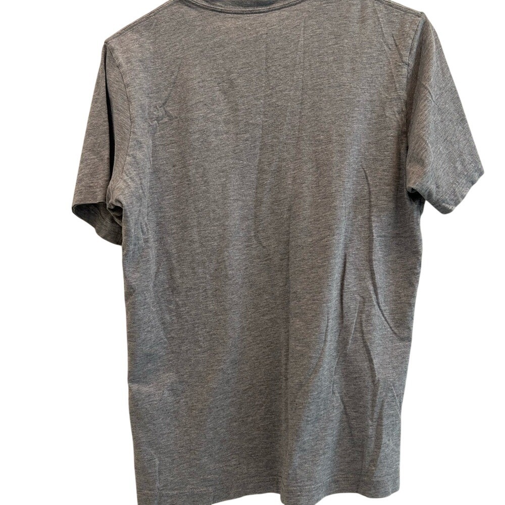 Travis Mathew Thirteen Below Camo‎ pocket t-shirt - Picture 2 of 3